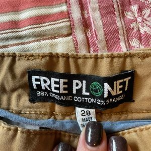 Men’s Free Planet Khaki Shorts